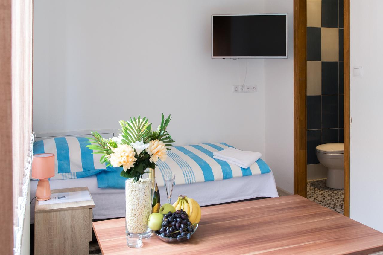 Guesthouse Vila Puzic Banja Luka Buitenkant foto